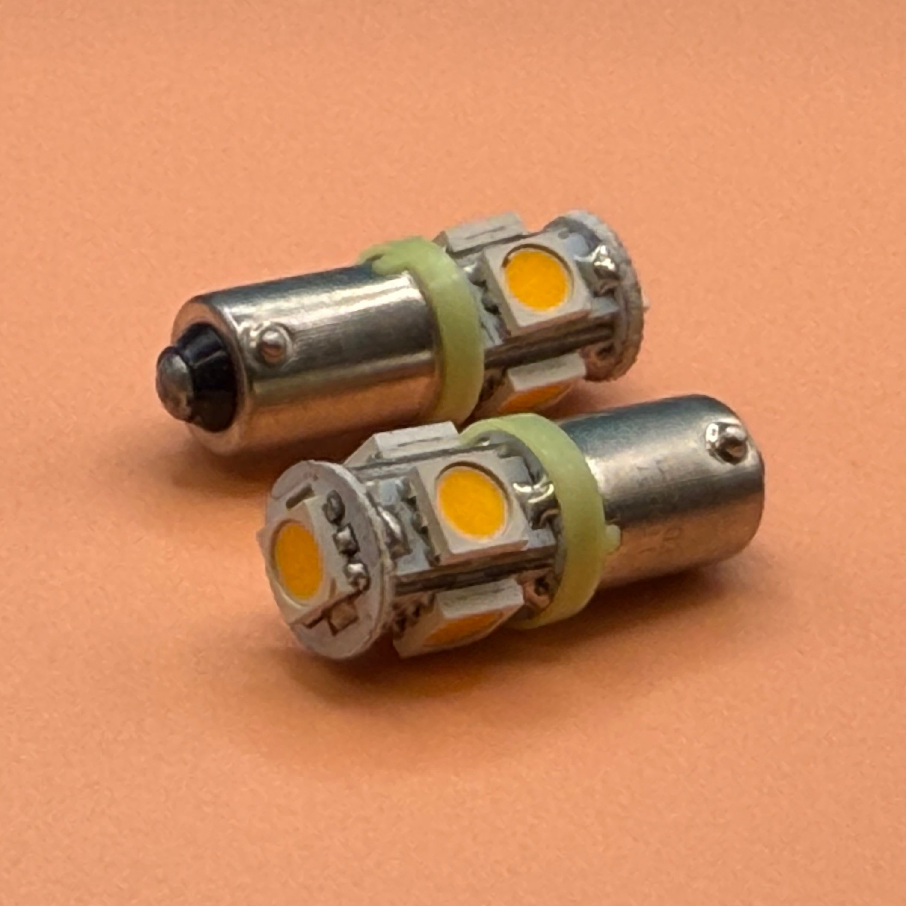 #313 24V blanc chaud - Haunted House/Black Hole